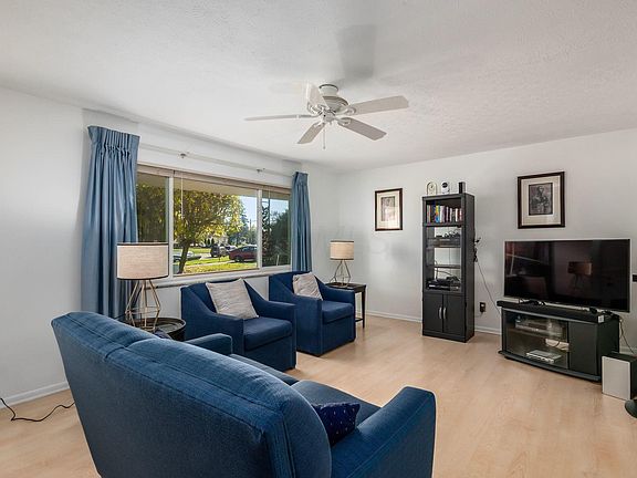 5th image of 1457 Walkath Dr