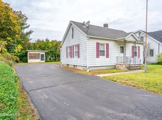 35 Railroad Ave, Stillwater, NY 12170