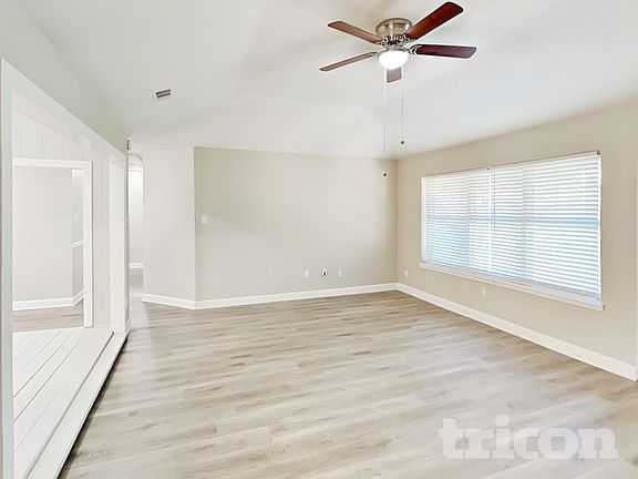 2nd image of 5507 Bridgegate Dr