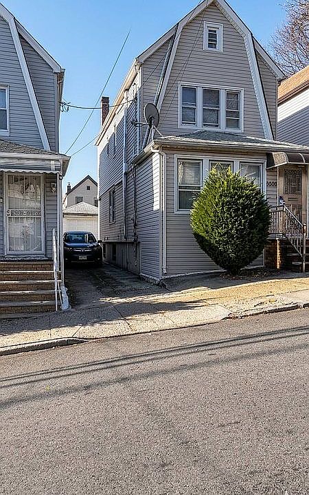 1st image of 8608 144th St