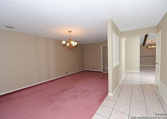 3rd image of 9547 Dunstable Dr