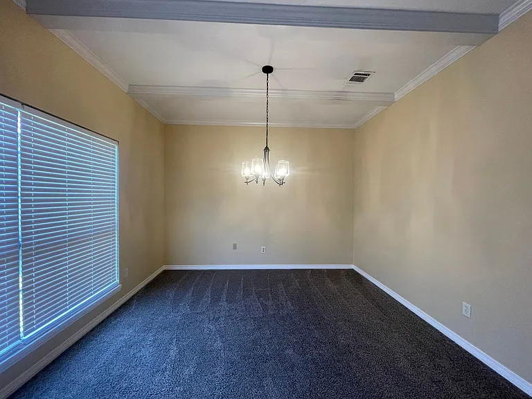 409 Teak Dr — Photo 8
