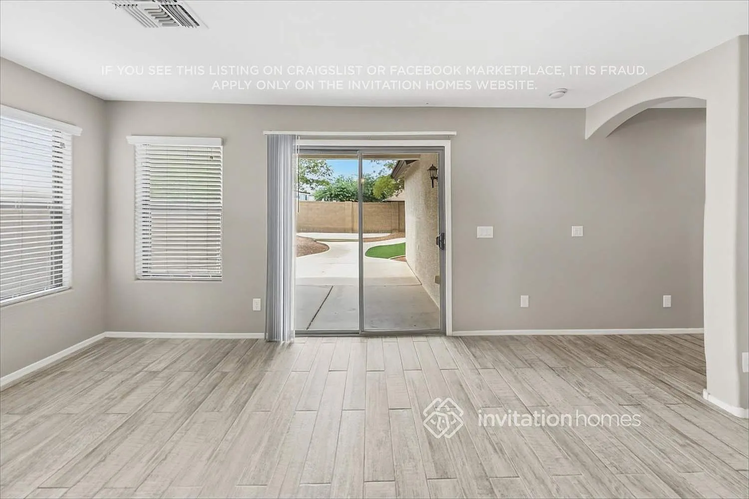 11310 N 161st Dr Surprise, AZ 85379 — Photo 4