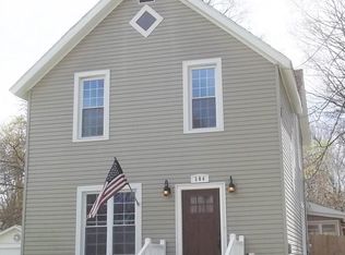 204 E Wayne St, Dowagiac, MI 49047