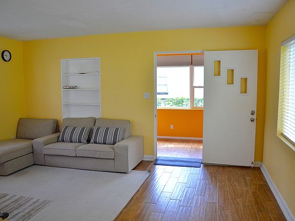 4th image of 4016 Shasta Ct