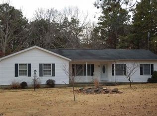 608 Galloway Rd, Galloway, NJ 08205