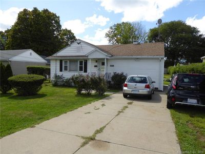 3883 Madison Ave, Bridgeport, CT, 06606