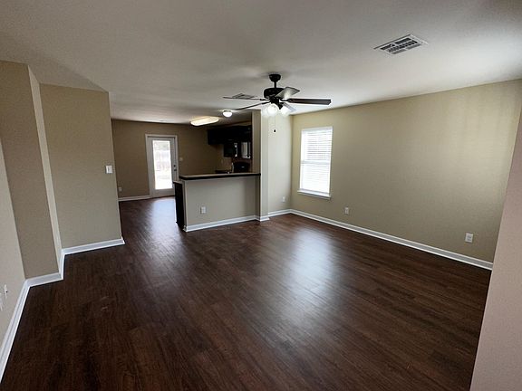 3rd image of 35164 Quail Creek Dr