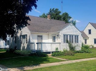 220 W 6th St, Garner, IA 50438