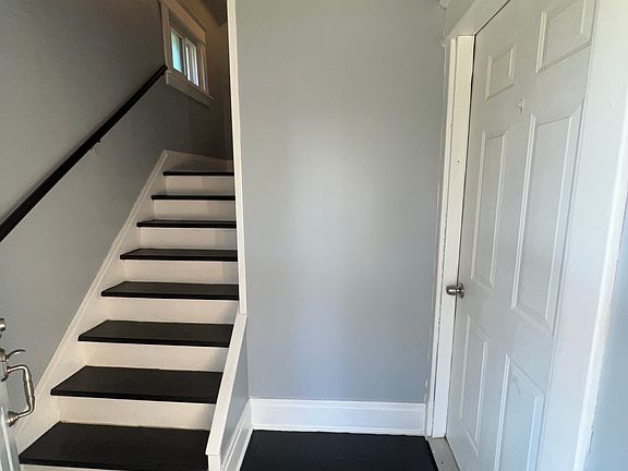 2nd image of 234 Kinsey Ave Floor 1