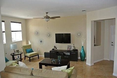 2nd image of 8800 NW 107th Ct Unit 210