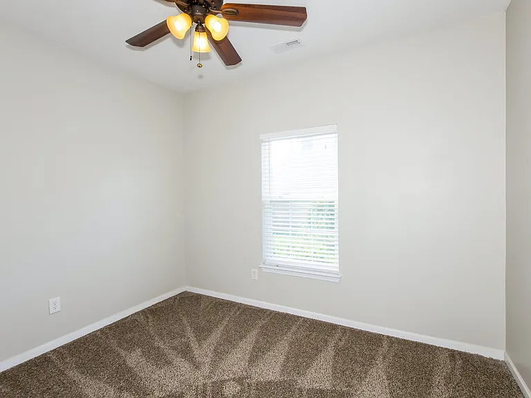 7027 Merrymount Ct — Photo 14