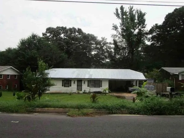 4971 Alexander Ave, Union City, GA 30291