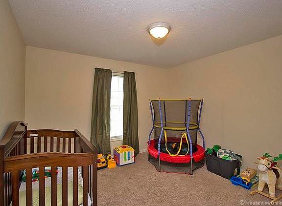 5th image of 1712 Trevino Dr