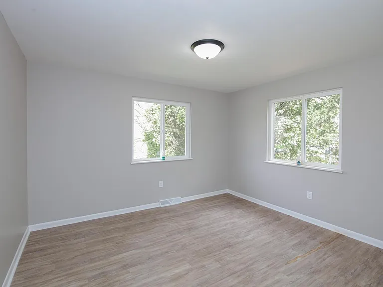 3004 Nichols Rd — Photo 14