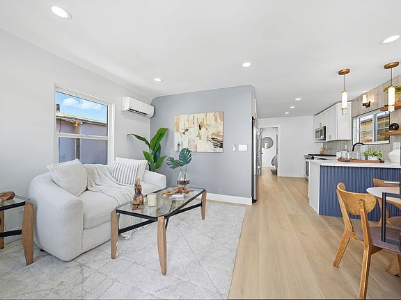 2nd image of 3621 Collier Ave