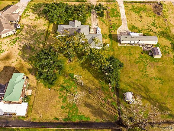 3rd image of 106 Swamp Dr