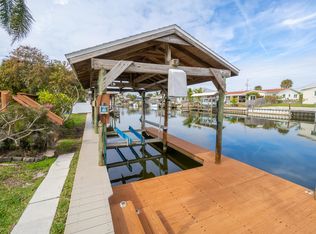 453 Penguin Dr, Satellite Beach, FL 32937