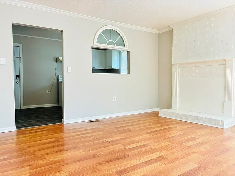 5168 Crawford Rd — Photo 6