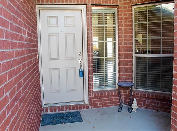 2nd image of 9209 Maple Canyon Dr