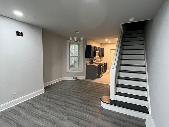 2nd image of 5326 Glenmore Ave