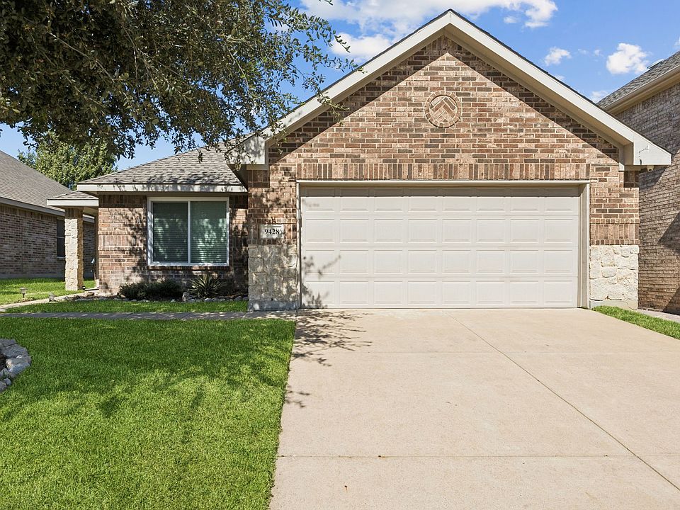 1st image of 9428 Tierra Verde Dr