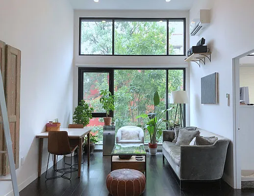 Rented by Owner | media 10