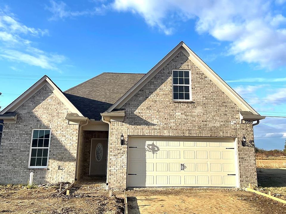 2nd image of 707 N Arrington Dr