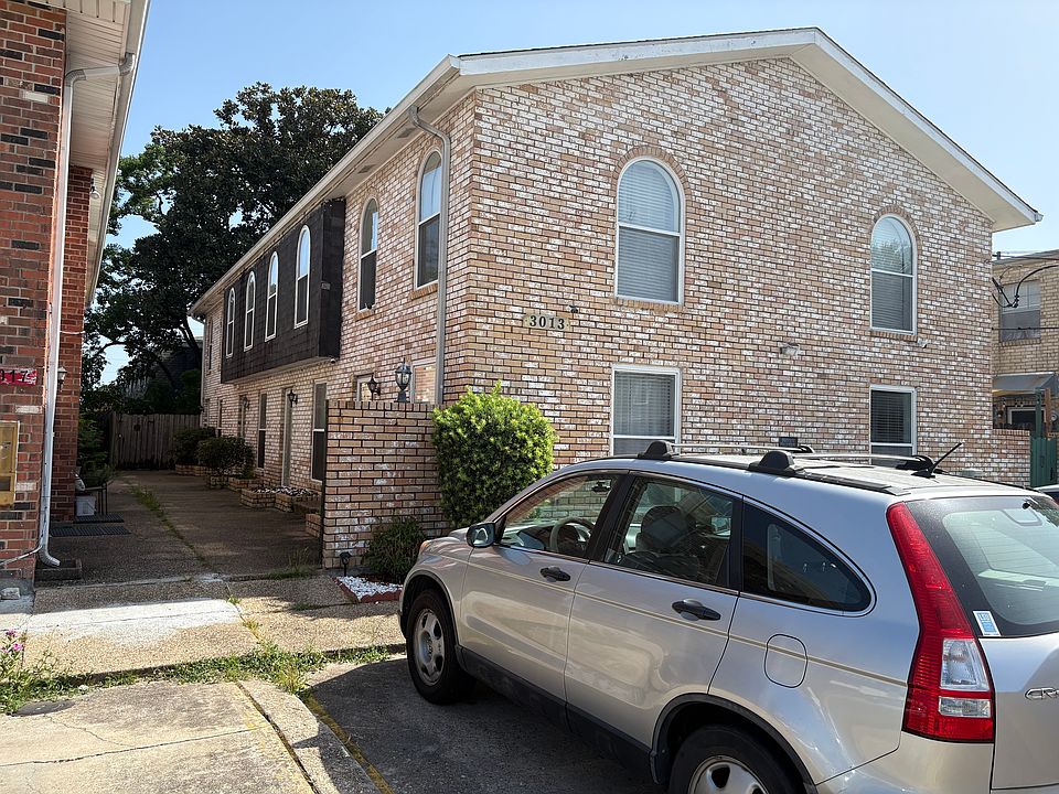 1st image of 3013 15th St APT B