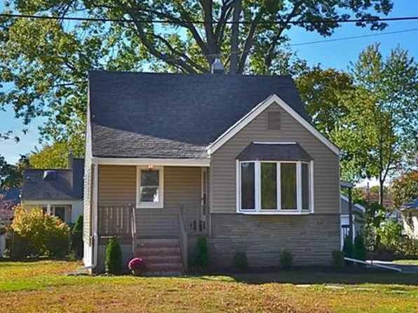 210 Ward Pl, Piscataway, NJ 08854