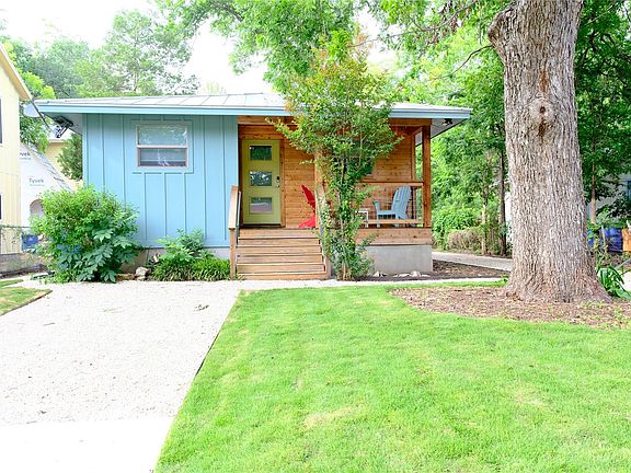 3rd image of 3116 Prado St #1