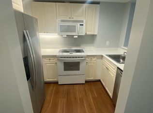 1 Nassau St APT 517, Boston, MA 02111