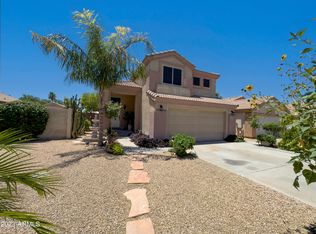 13523 W Desert Flower Dr, Goodyear, AZ 85395