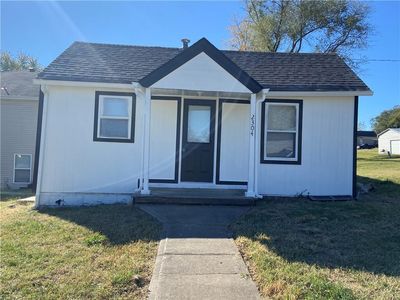 2304 Walnut St, Higginsville, MO, 64037