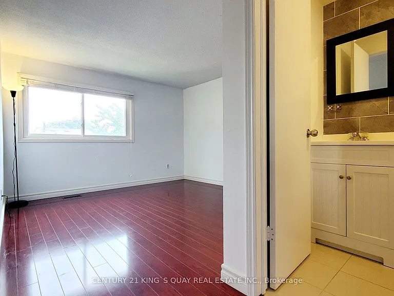 51 Carolbreen Sq — Photo 11