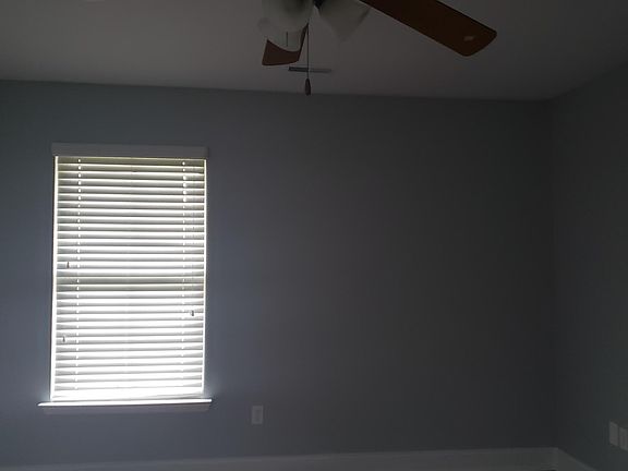 4th image of 195 Amsterdam Pl