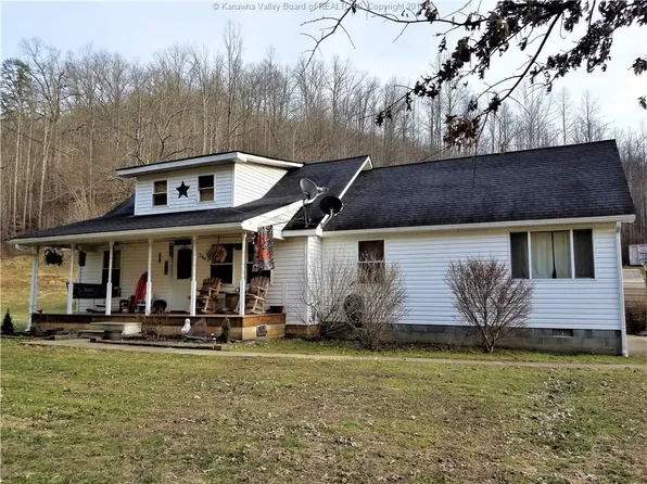 294 Clio Rd, Clendenin, WV 25045