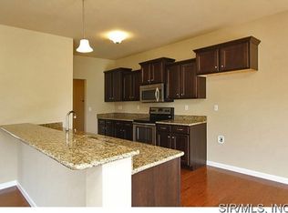 229 Peoria Ln, O'Fallon, IL 62269