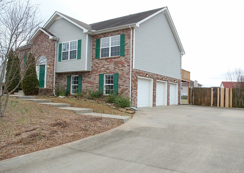 1st image of 3525 Clearwater Dr