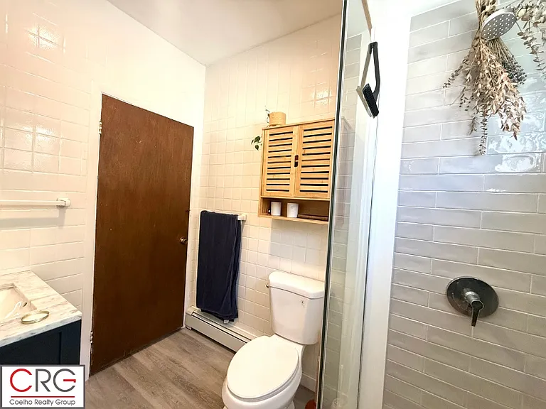 27 Hale Ave #2 — Photo 11