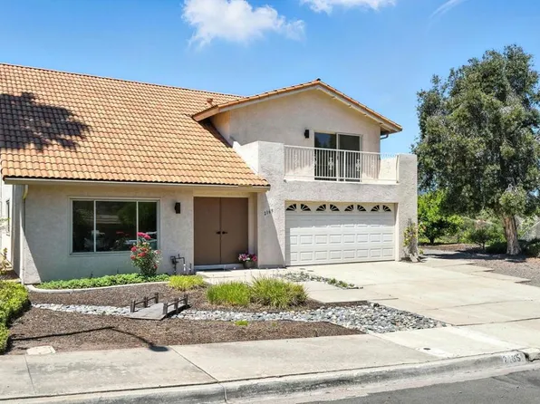 2165 Flying Hills Ln, El Cajon, CA 92020