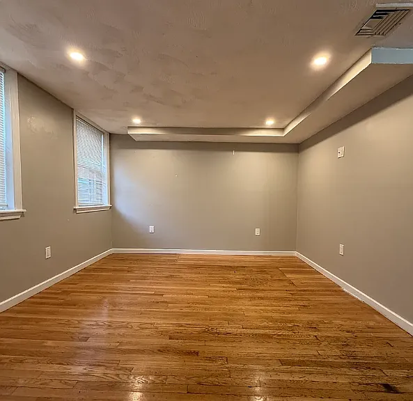 7 Medford St #1R — Photo 4