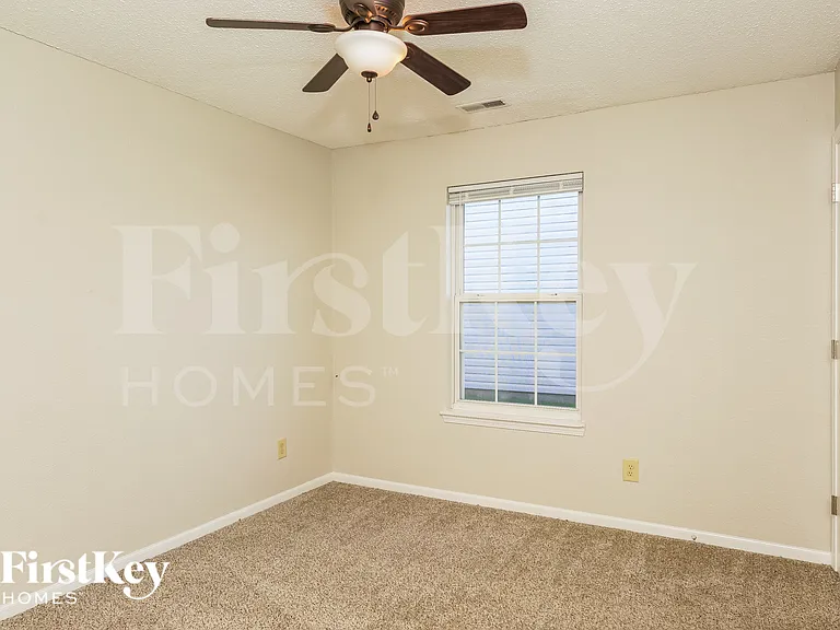 1880 Long Lake Dr — Photo 13