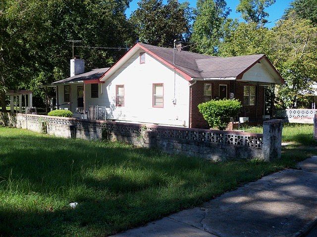 2nd image of 922 Peasley St