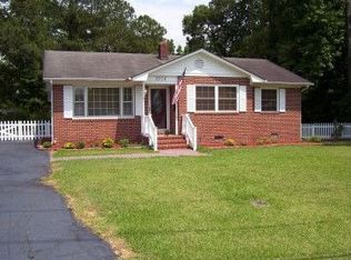 1004 Onsville Dr, Jacksonville, NC 28546
