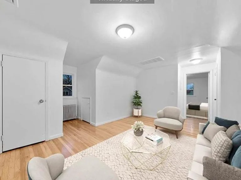 226 Livingston St #B — Photo 2