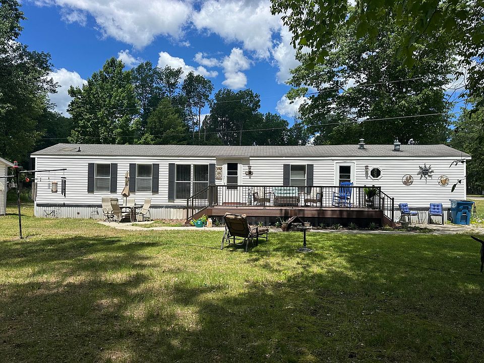 1st image of 1859 Pratt Lake Rd