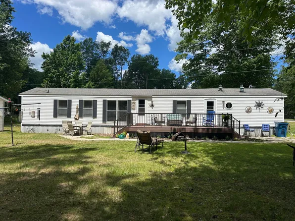 1859 Pratt Lake Rd, Gladwin, MI 48624