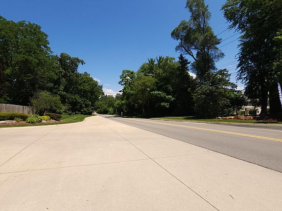 5th image of 29757 Farmbrook Villa Ln