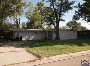 1400 SW Croix St, Topeka, KS 66611
